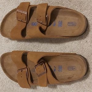 Birkenstock like new just used it twice